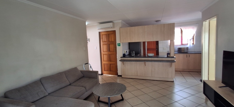 2 Bedroom Property for Sale in Langenhovenpark Free State